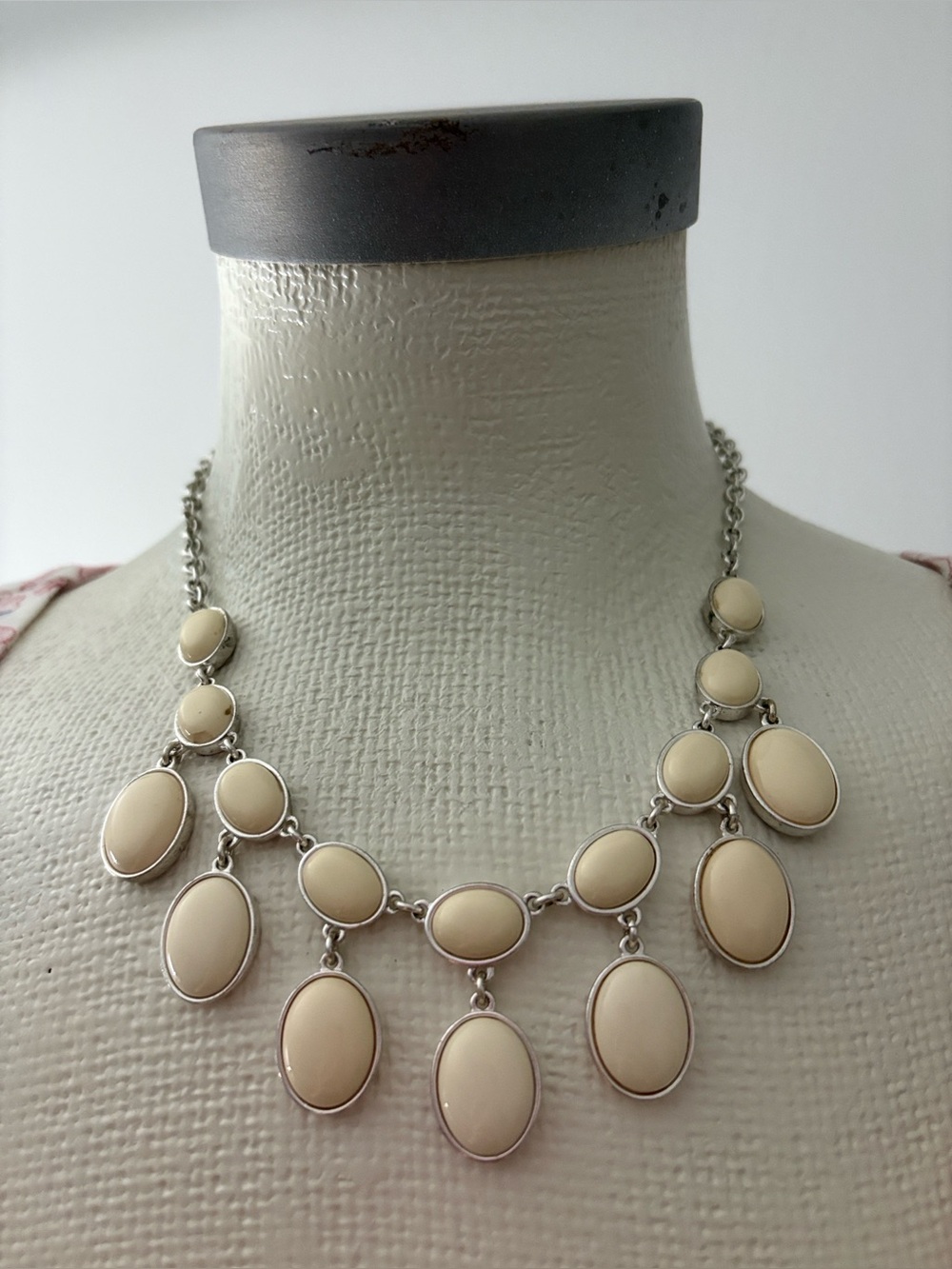Liz Claiborne Silver-Tone Necklace with Cream Ovals